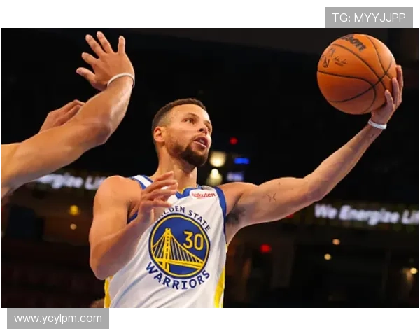 布克盛赞吉莱斯皮夏季刻苦训练成果三分命中率达到429